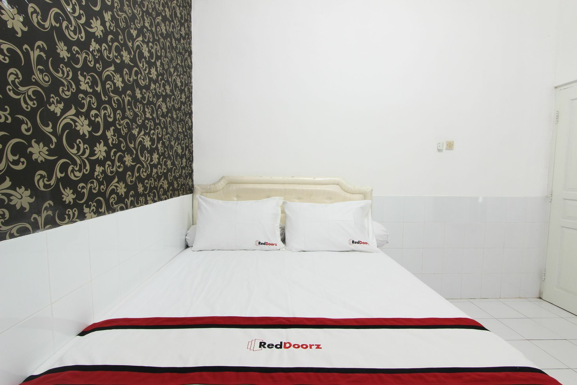 Reddoorz Near Gejayan Hotel Kejayan Eksteriør billede
